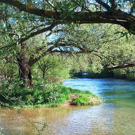 Smaragd River Near Rastoke & Plitvice Lakes Slunj Exterior photo